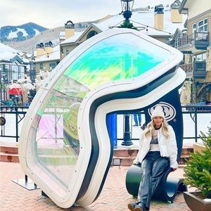 Meet your Posher, Mer